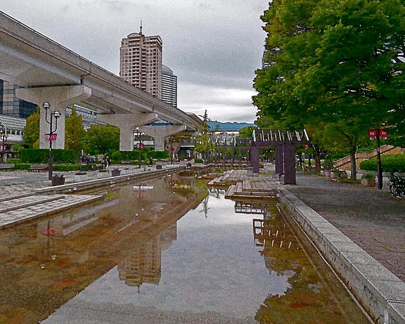 芦屋プラン株式会社 神戸ファッション美術館　「もうひとつの顔 ロバート・キャパ セレクト展」